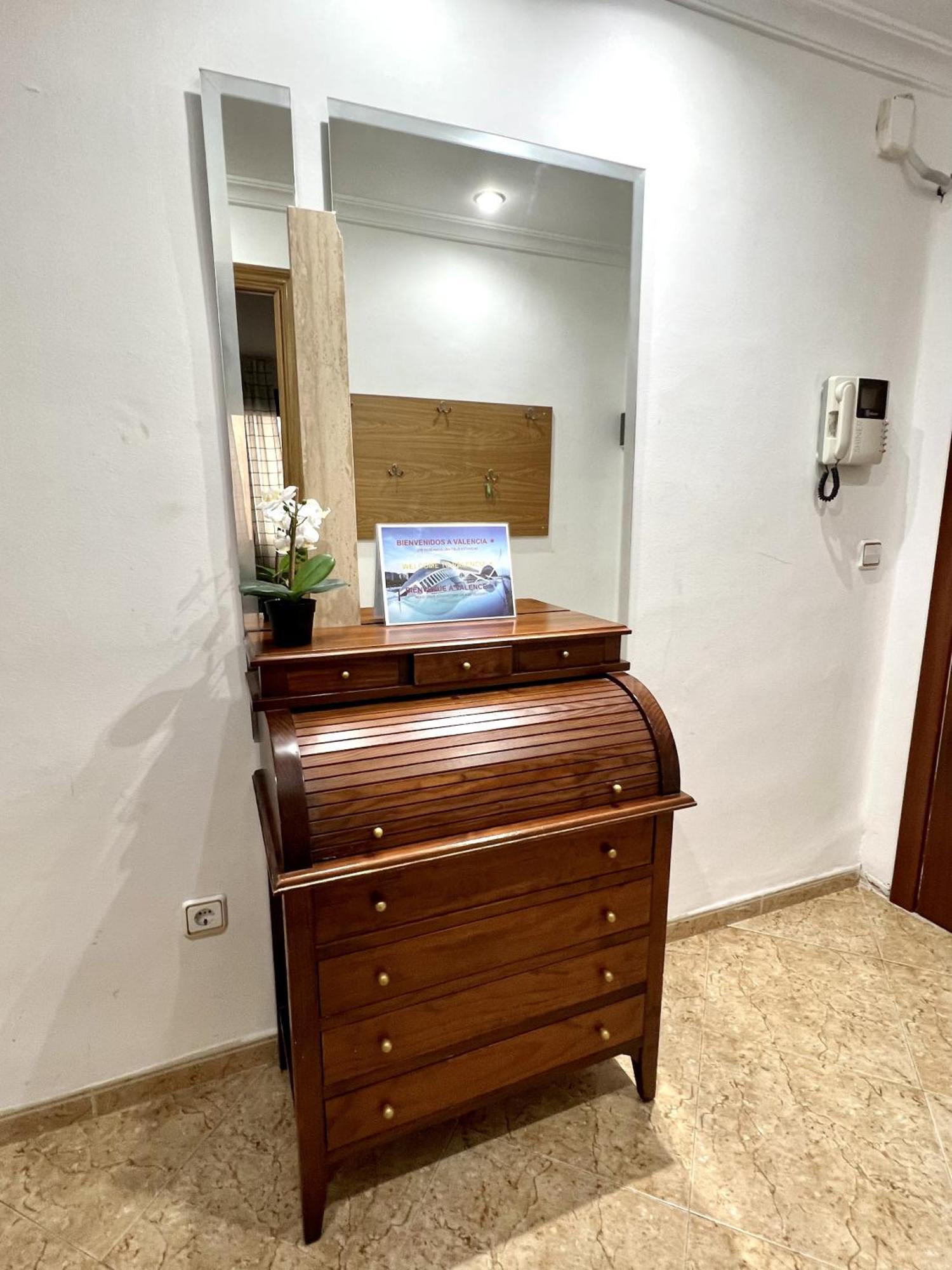 Moderno Y Acogedor Apartamento Para 6 Personas فالنسيا المظهر الخارجي الصورة